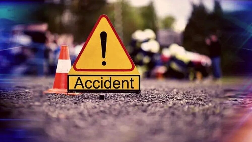 13 killed In Road Accident