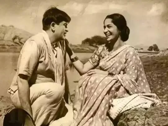 TEESRI KASAM